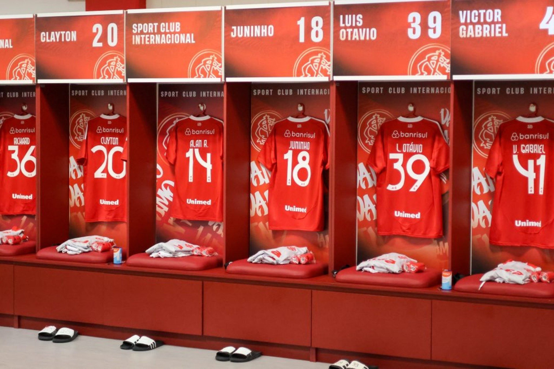 Inter libera mais de dez jogadores em quase dois meses; confira nomes