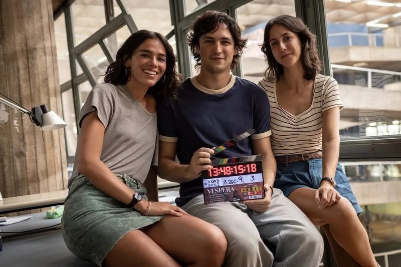 Próximas adaptações de livros contam com elencos com nomes como o de Bruna Marquezine