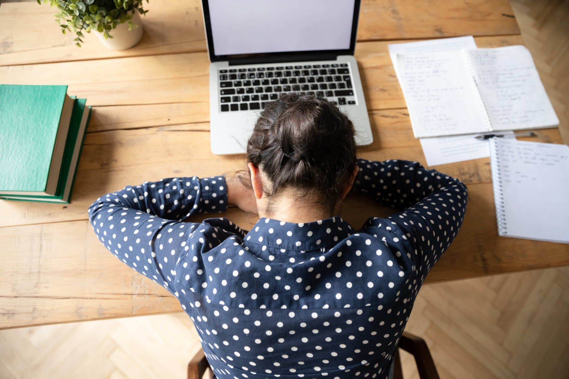 Deixe a procrastinação para trás: 3 atitudes que vão te dar um 