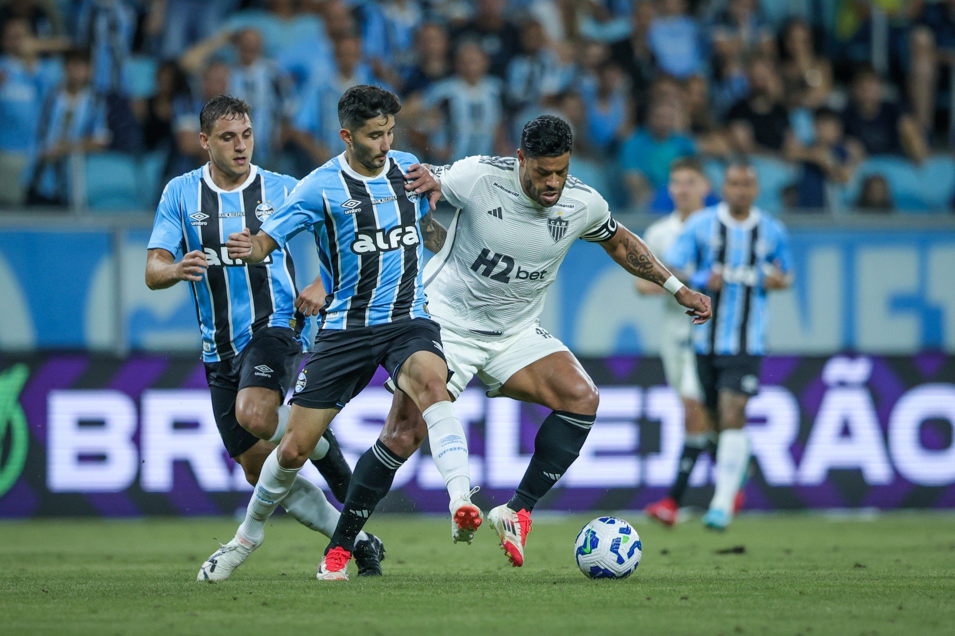 Onde assistir Atlético-MG x Grêmio hoje (17/08)? Horário escalações e transmissão ao vivo do jogo do Galo