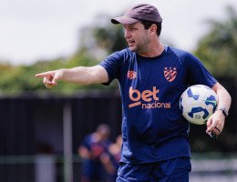 Daniel Paulista, técnico do Sport