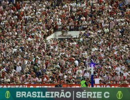 Náutico 1x0 Anápolis, nos Aflitos, pela Série C.
