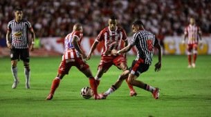 Lance do jogo entre N&aacute;utico x An&aacute;polis pela 17&ordf; rodada da S&eacute;rie C