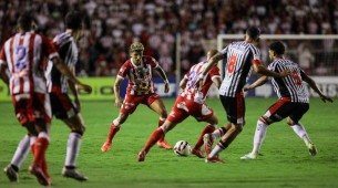 Lance do jogo de Náutico 1x0 Anápolis pela 17ª rodada da Série C 2025