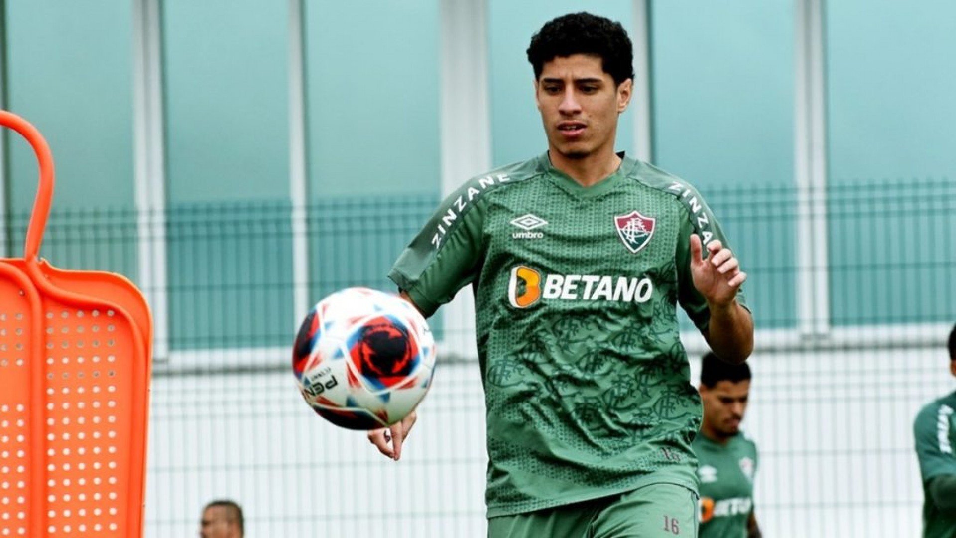 Remo anuncia empréstimo de Yago Ferreira, meia do Fluminense, para sequência da Série B