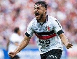 Geovany, jogador do Santa Cruz