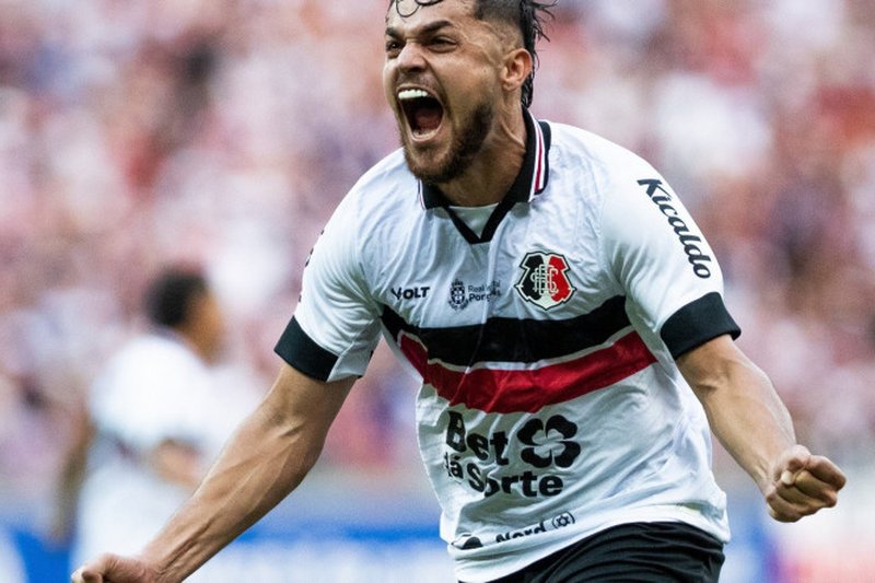 Geovany, jogador do Santa Cruz
