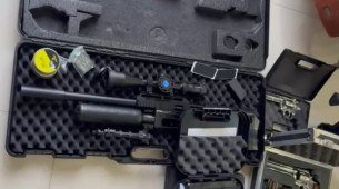 Grande quantidade de armas de fogo foi encontrada na casa de um dos gestores da Penitenciária de Petrolina