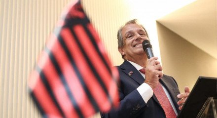 Após fechar o maior patrocínio da história do futebol brasileiro, BAP, atual presidente do Flamengo, afirmou, que o clube quer ser o 