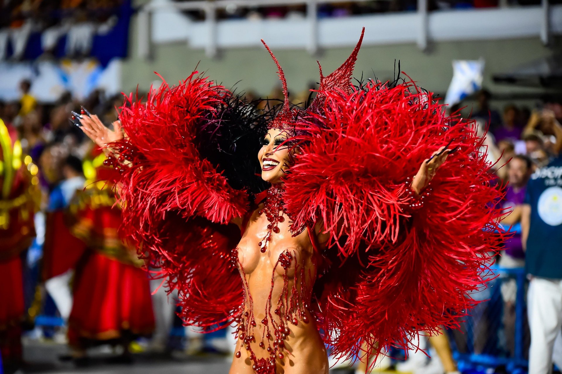 Rainhas confirmadas! Veja as celebridades que vão reinar na Sapucaí em 2026