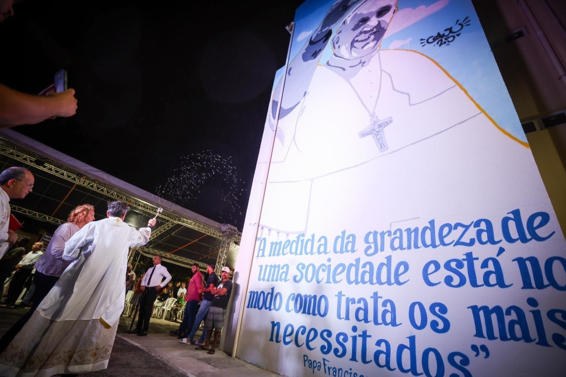 Entrega de 128 apartamentos transforma a vida de famílias da Comunidade do Pilar