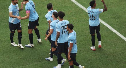 ApÃ?Â³s chapÃ?Â©u de rival, Tottenham volta a carga para atacante da seleÃ?Â§Ã?Â£o brasileira