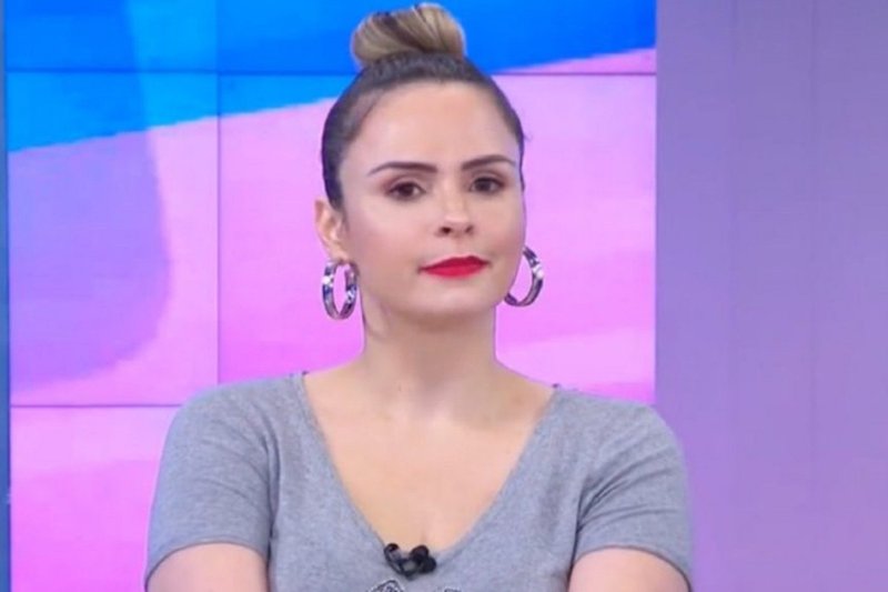 Ana Paula Renault dá detalhes de conflito com a Band sobre Melhor da Tarde: ‘Sou jornalista’