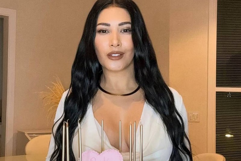 Simaria agradece apoio dos fãs após vazar foto nua: “Amada em todos os momentos”