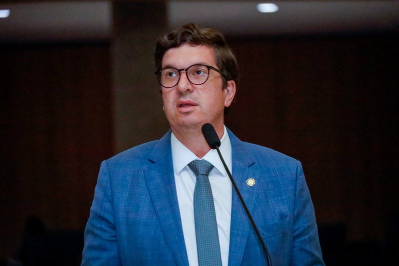 Após decisão judicial, Joãozinho Tenório retorna à liderança do PRD na Alepe