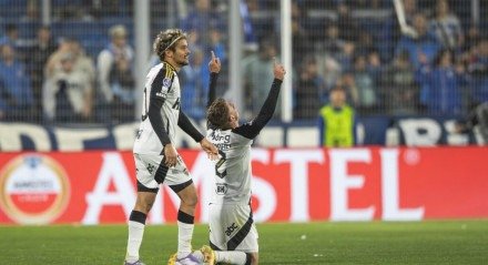 Atlético vence Godoy Cruz e avança para as quartas da Sul-Americana