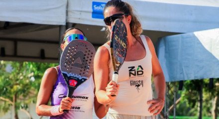 Começa nesta sexta-feira, a partir das 15h locais, 16h de Brasília, a chave principal do torneio BT 100 de Sinop (MT) evento com 100 pontos na Federação Internacional de Tênis e maior competição da semana no local. A cidade do Mato Grosso recebe pela primeira vez eventos do circuito mundial de Beach Tennis. O evento [&#8230;]