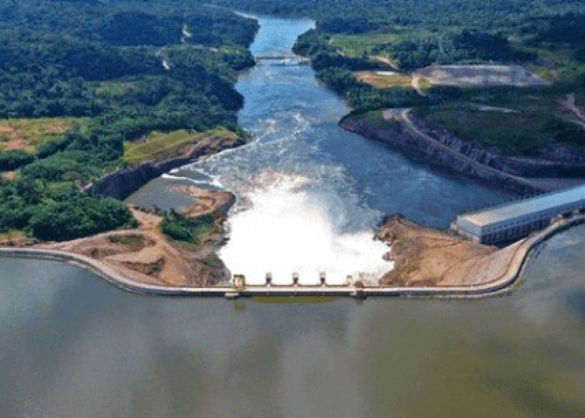 Usina hidreletrica da Neoenergia. Divulgação