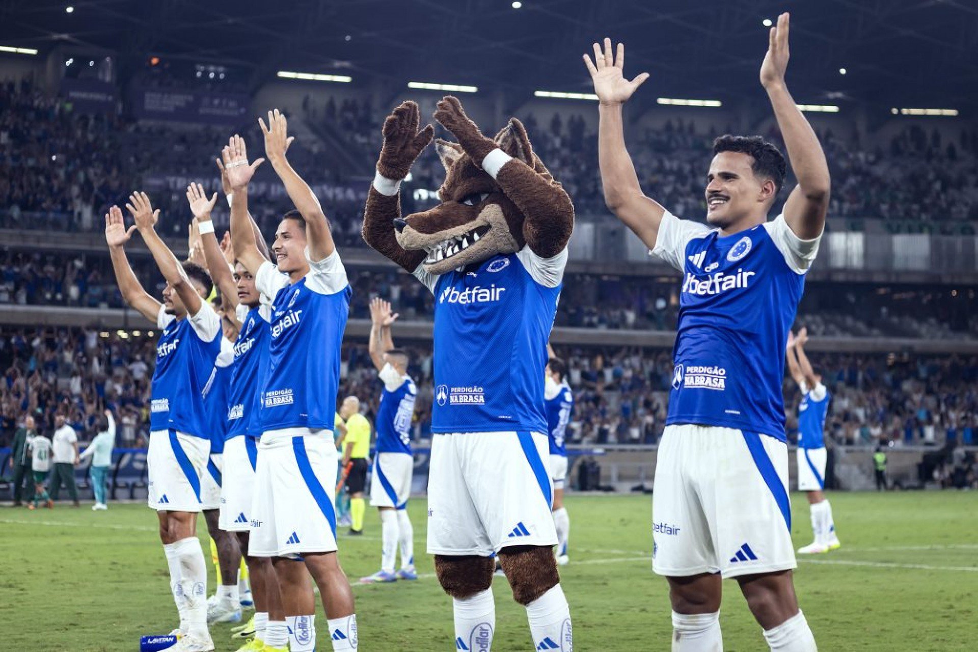 Jogador destaque do Mundial de Clubes é oferecido ao Cruzeiro