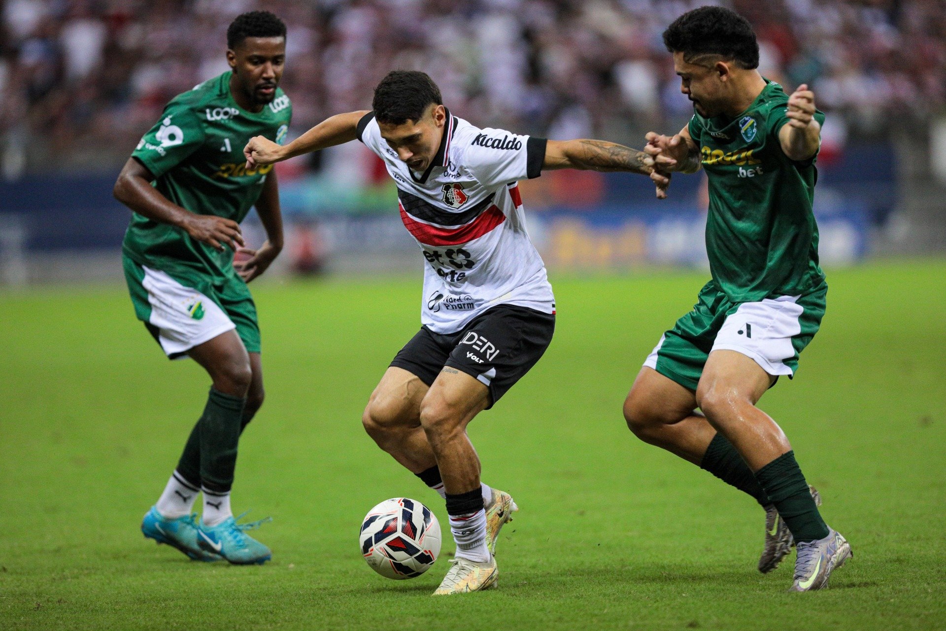 Altos x Santa Cruz ao vivo (24/08): onde assistir, horário e escalações