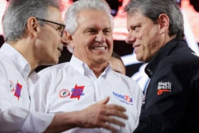 Os governadores de São Paulo, Tarcísio de Freitas (Republicanos); de Goiás, Ronaldo Caiado (União Brasil), e de Minas, Romeu Zema (Novo)