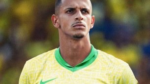 Montagem de Luciano Juba com a camisa da Seleção Brasileira