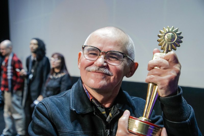 Melhor ator Gero Camilo, por Papagaios