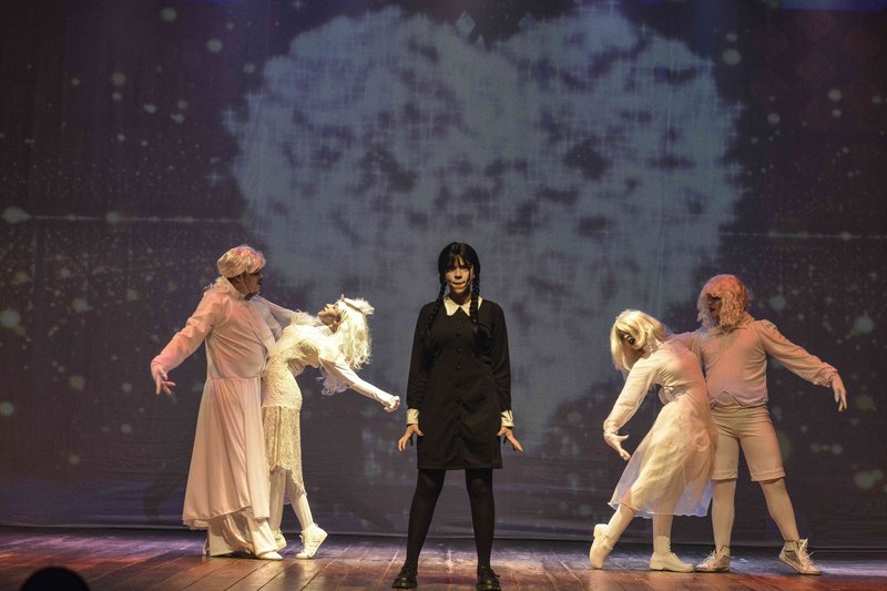 A comédia musical, Wandinha, eu sou Família Addams
