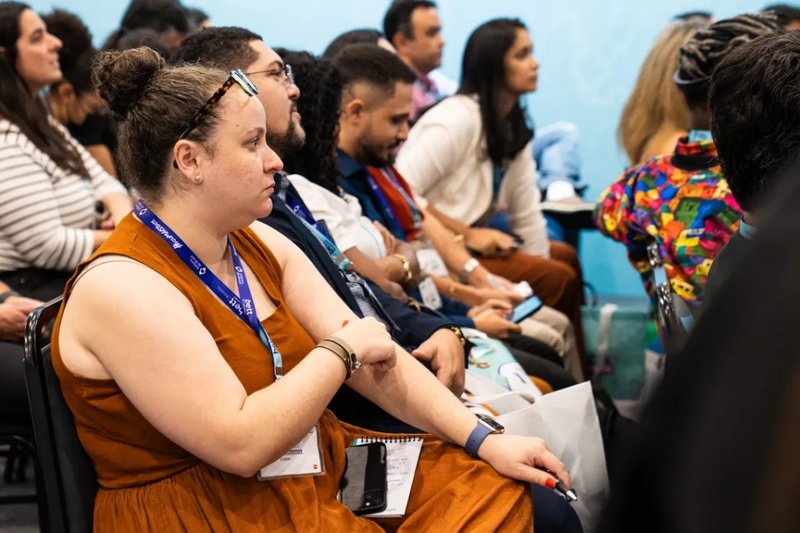 Evento gratuito reúne mais de 60 palestrantes e traz debates sobre inovação, inclusão e o futuro da educação no Recife.