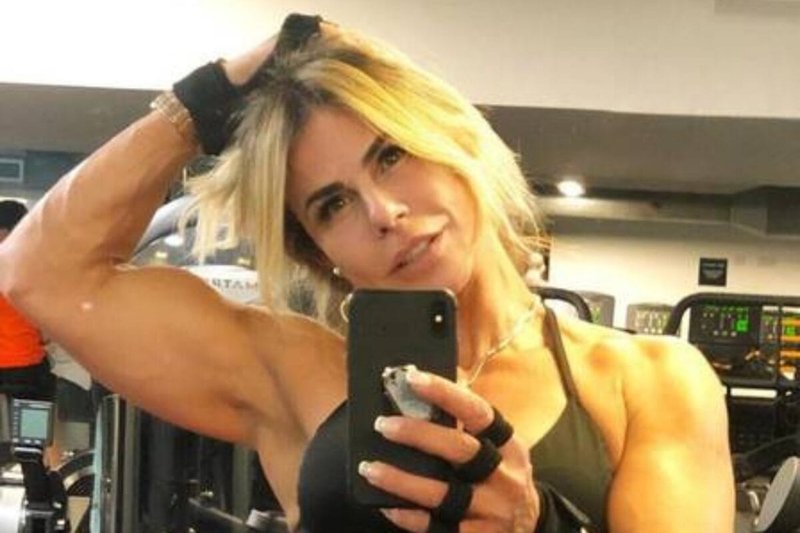 Vovó fitness rebate preconceito com conteúdo adulto aos 53 anos: “Se incomodam e eu cresço”