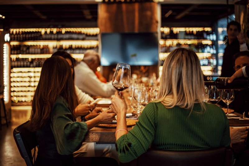 Ambiente do restaurante EntreVinhos, em Boa Viagem