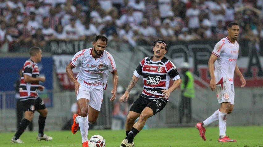 Santa Cruz 1 x 0  América-RN, jogo de ida das quartas de final da Série D do Campeonato Brasileiro.