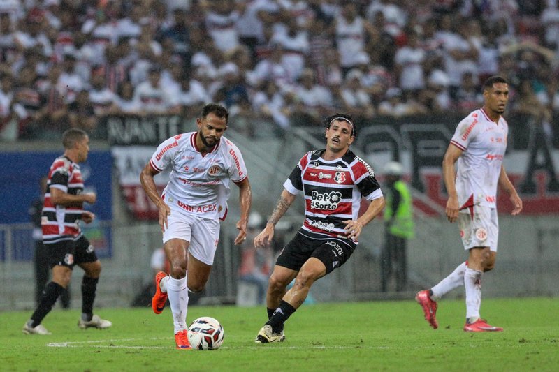 Santa Cruz 1 x 0 América-RN, jogo de ida das quartas de final da Série D do Campeonato Brasileiro.