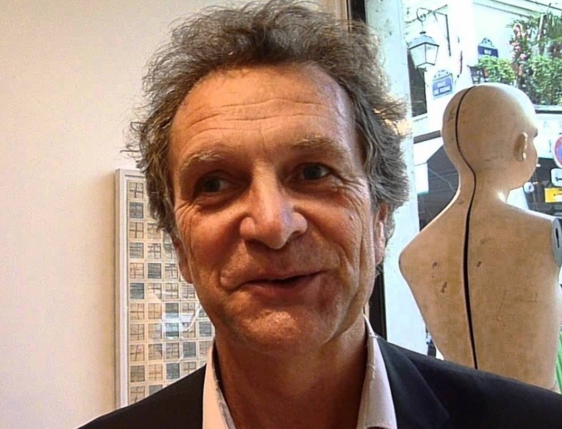 Mostra Experimental gratuita exibe filmes de Jean-Michel Bouhours no Recife