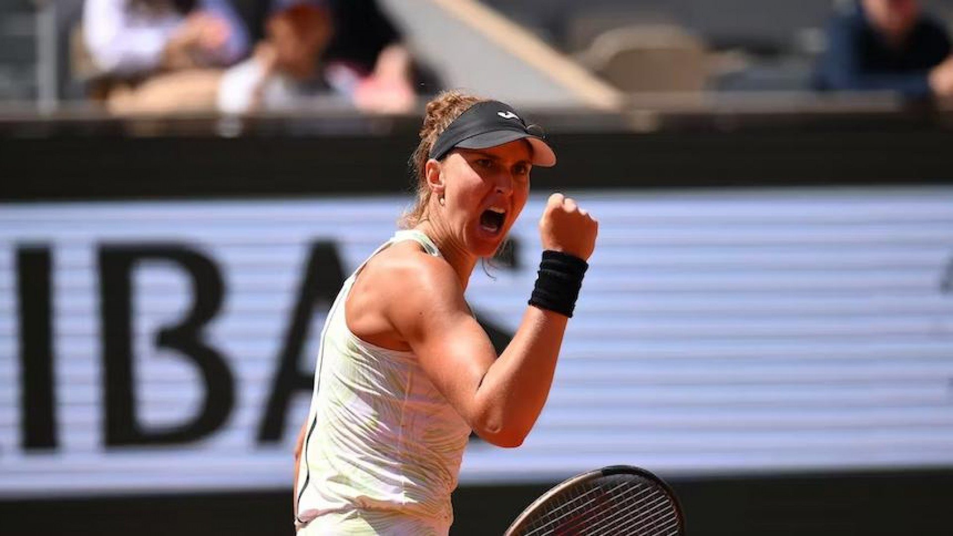 Bia Haddad x Amanda Anisimova no US Open: onde assistir ao vivo e horário