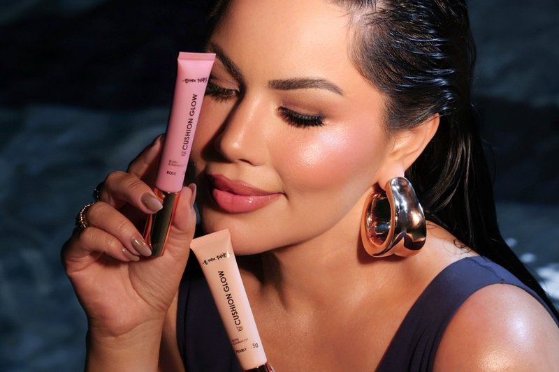 Bruna Tavares apresenta novo blush multifuncional, o BT Cushion Glow