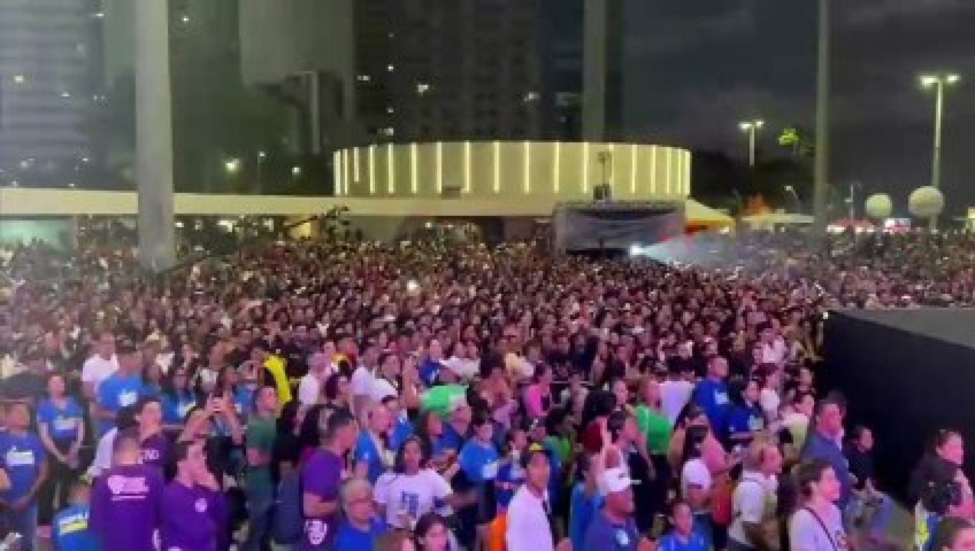 27ª Marcha para Jesus reúne milhares em ato de fé e solidariedade no Recife
