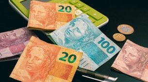 Saiba como identificar e administrar seus compromissos para garantir um futuro financeiramente tranquilo