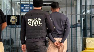 Operação policial combate extorsão a empresas de internet