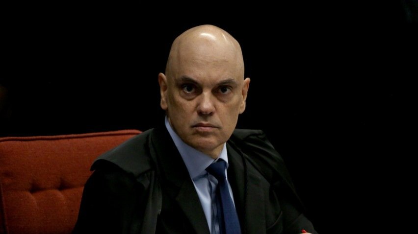 Ministro Alexandre de Moraes no segundo dia de julgamento do ex-presidente Jair Bolsonaro  no STF