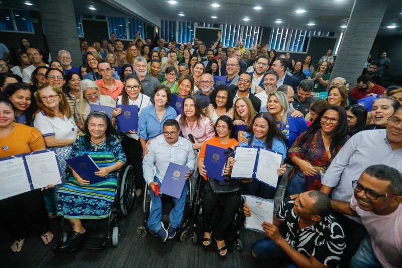 Governo de Pernambuco lança plataforma "Tá Na Mão" e fomenta Organizações da Sociedade Civil (OSCs) por meio do Programa Pernambuco Acessível