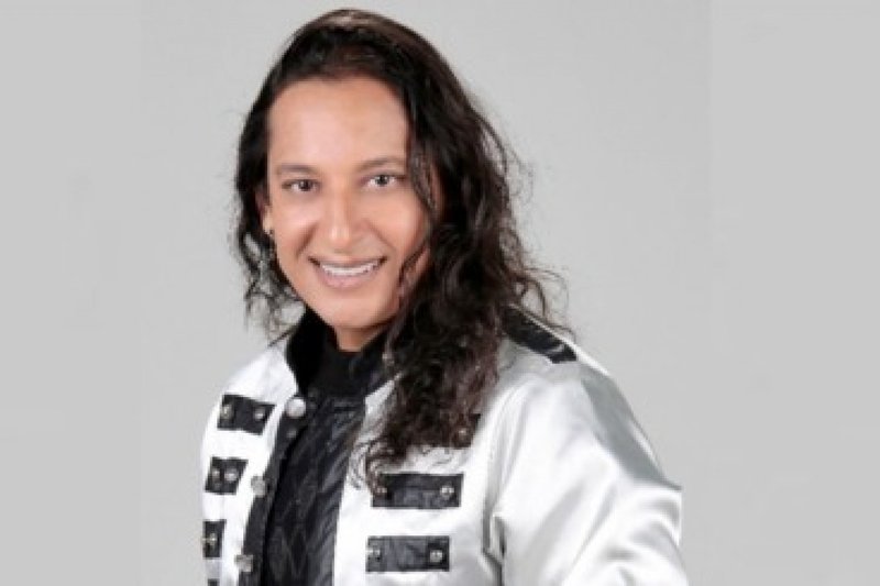  Kelvis Duran