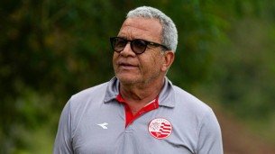 H&eacute;lio dos Anjos subiu com o N&aacute;utico da S&eacute;rie C para S&eacute;rie B