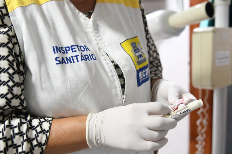 Operação interdita três clínicas de estética no Recife e em Olinda
