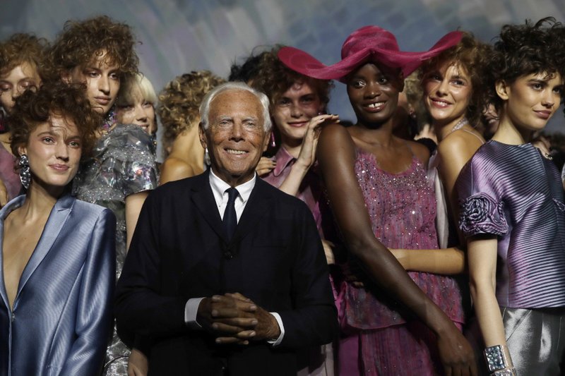 Imagem do estilista Giorgio Armani