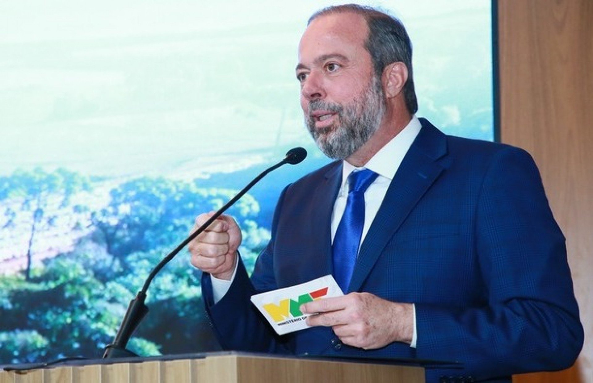 Não foi falta de energia, mas problema técnico, diz ministro Alexandre Silveira sobre apagão