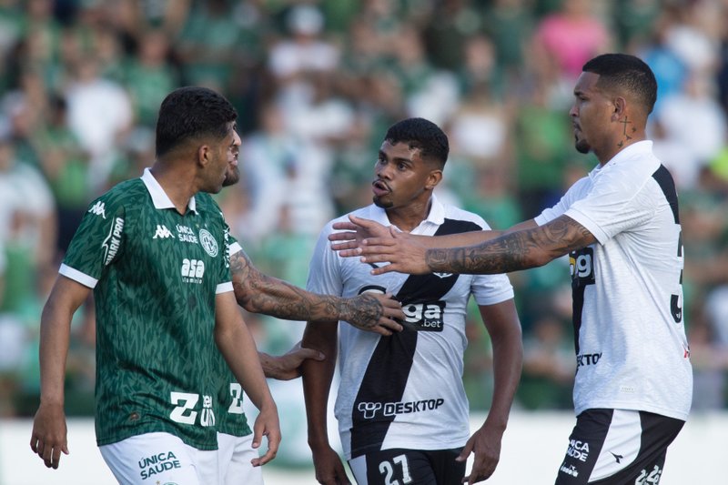 Lance do jogo entre Guarani x Ponte Preta pela Série C 2025
