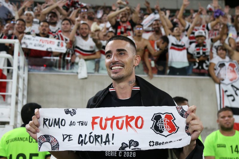 Thiago Galhardo, ídolo da torcida tricolor