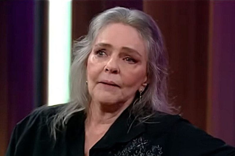 Morre aos 75 anos a cantora e compositora Angela Ro Ro