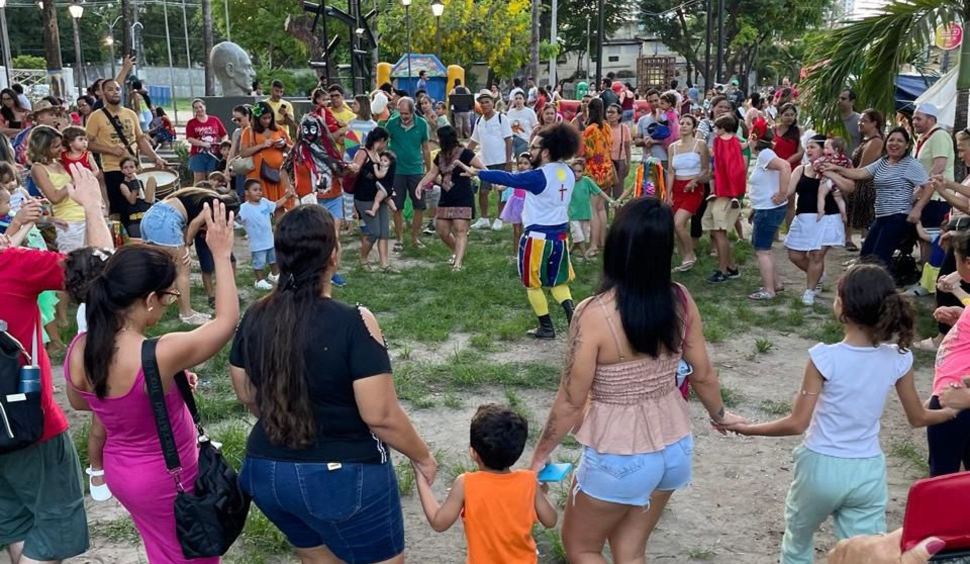 Feira Brasilidades celebra o Dia Nacional do Frevo com programação no Sítio Trindade